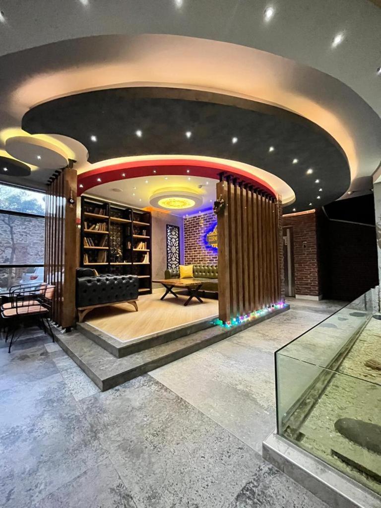 The Sisli Luxury Corner Suit Istanbul Bagian luar foto
